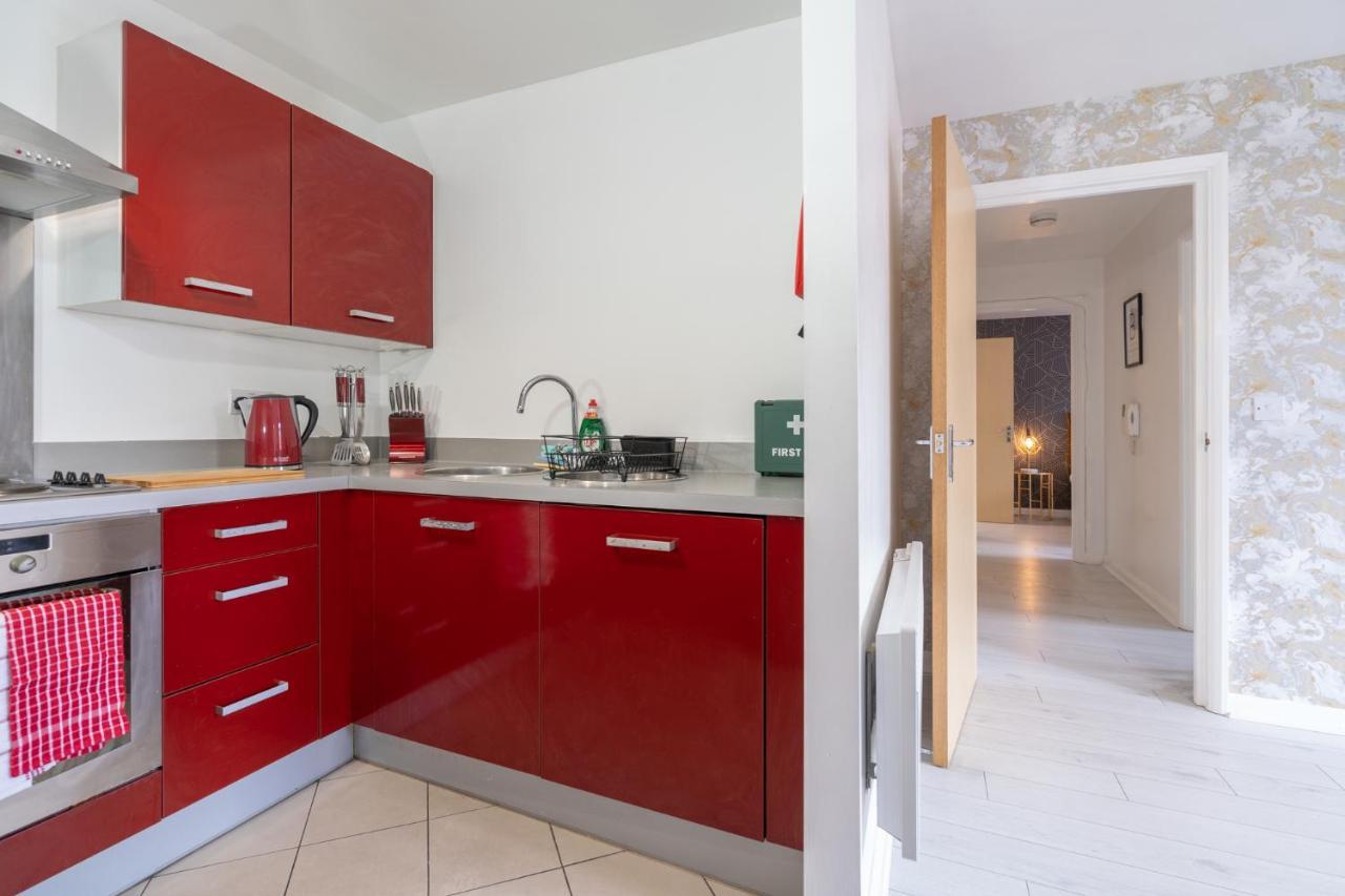 Maevela Apartments - Ultra Lavish Luxury 2 Bed Apartment City Centre - With Balcony - Free Secure Parking - Ps4 & Smart Tv'S 伯明翰 外观 照片
