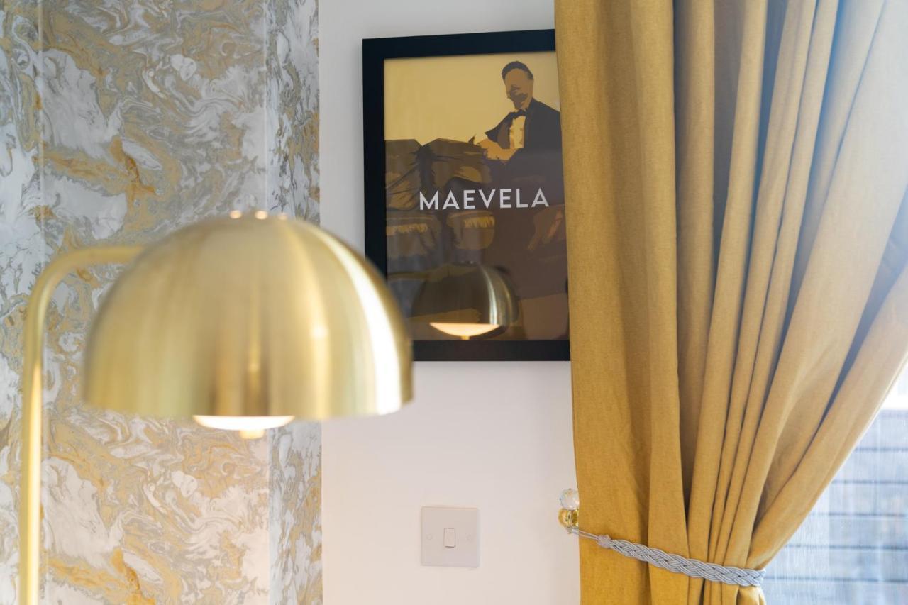 Maevela Apartments - Ultra Lavish Luxury 2 Bed Apartment City Centre - With Balcony - Free Secure Parking - Ps4 & Smart Tv'S 伯明翰 外观 照片