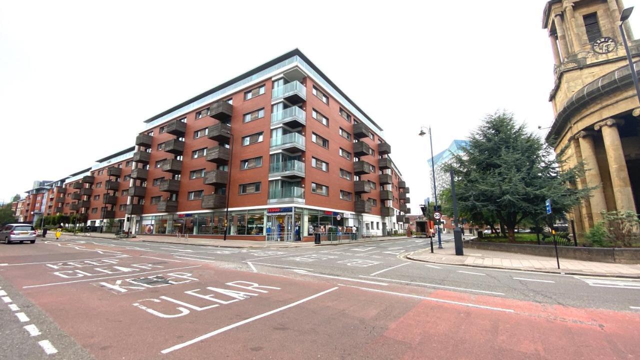 Maevela Apartments - Ultra Lavish Luxury 2 Bed Apartment City Centre - With Balcony - Free Secure Parking - Ps4 & Smart Tv'S 伯明翰 外观 照片